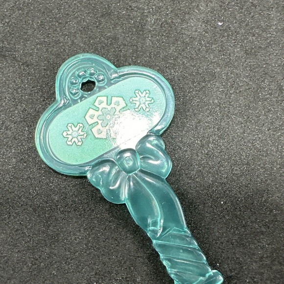 Fisher Price Vintage Princess Places Dollhouse *Replacement Key Ice Skating Pond - Picture 2 of 5